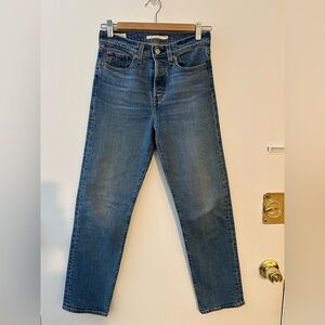 Levi’s Wedgie Straight Jeans